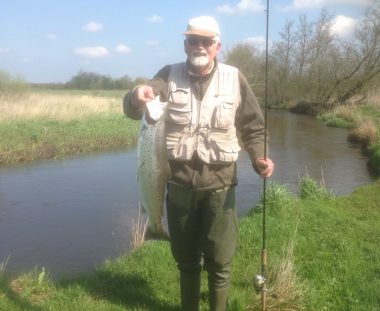 Erik Erbs, med en flot maj springer.