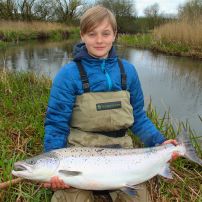 Årets største laks junior 2017
Simon Øland Laks på 104 cm 8.9 kg